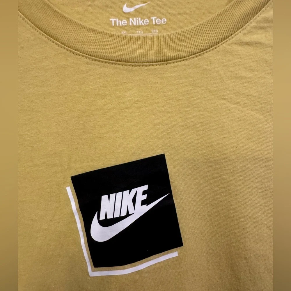 Nike Yellow Short Sleeve Tee Vibrant Cotton Comfort - Size XXL